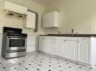 117 Thomas Burgin Pkwy, Quincy, MA 02169