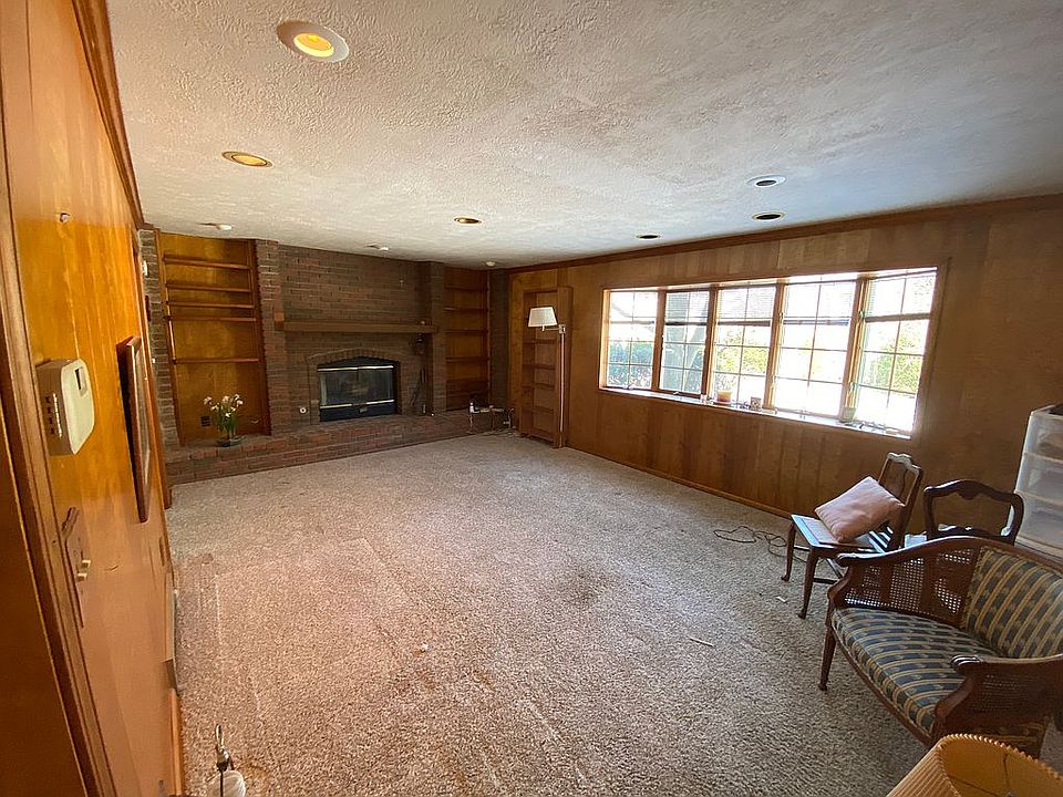 1st image of 10054 Beaconfield Dr
