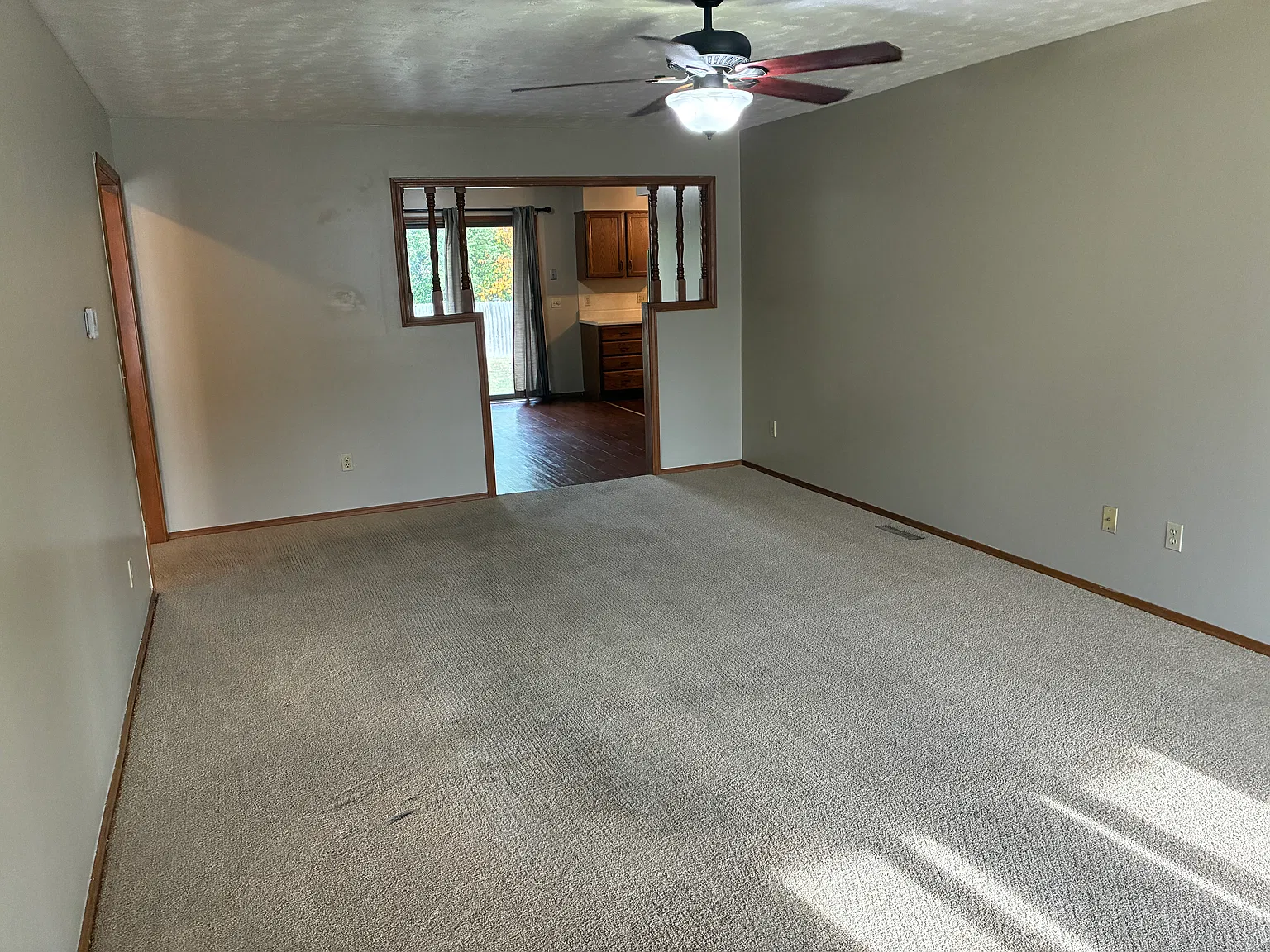 2 bed, 1124 sqft, $975 — Photo 3