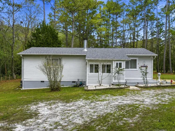 1203 Ocean Trail Court SW, Supply, NC 28462