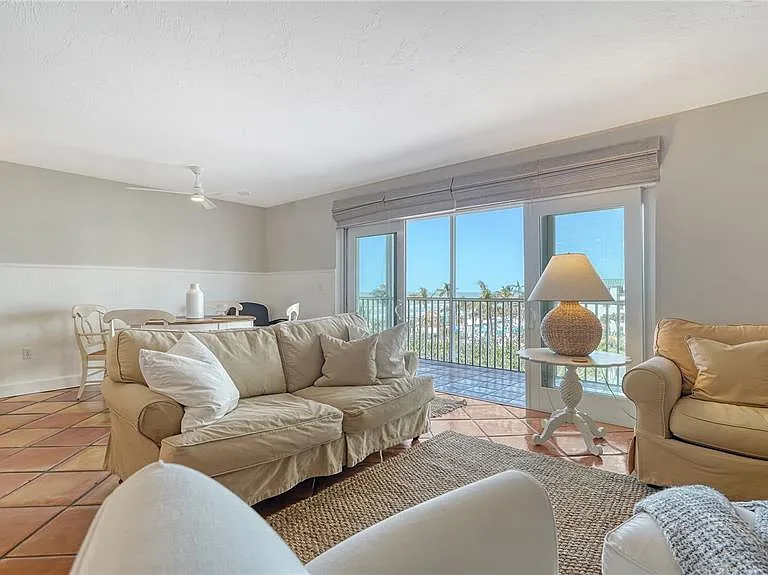 800 Benjamin Franklin Dr #406 — Photo 10
