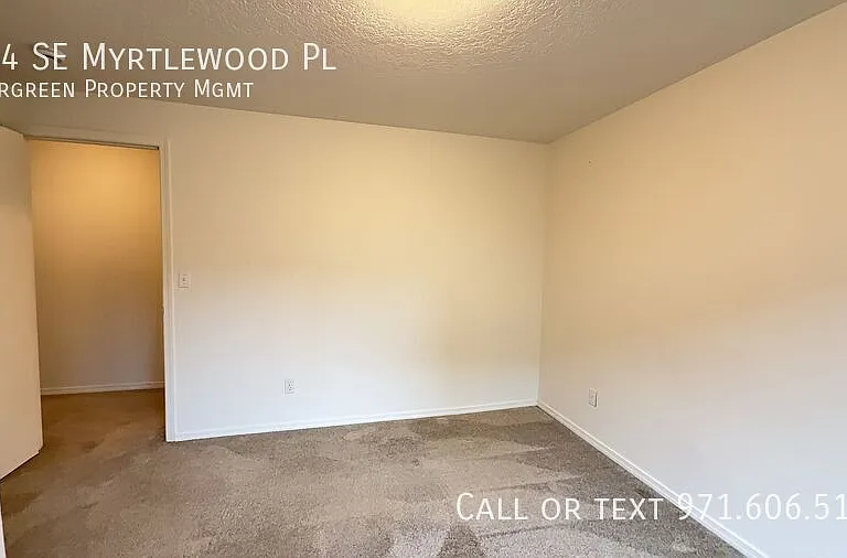 664 SE Myrtlewood Pl — Photo 20
