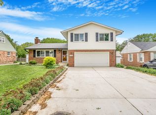 510 Mills St, Hinsdale, IL 60521