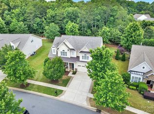 1362 Secret Path Dr, Fort Mill, SC 29708