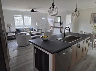 4 Quartz Way, Litchfield, NH 03052