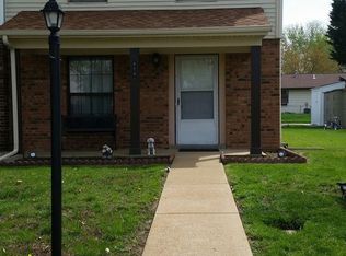 414 N County Rd, Mascoutah, IL 62258