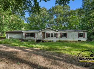 3332 Grant St, Allegan, MI 49010