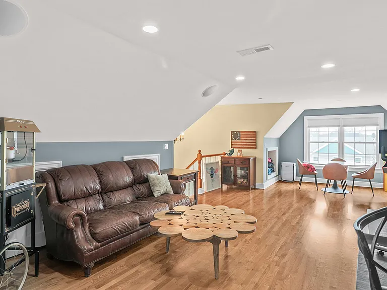 7 Hawkins Ave #2 — Photo 30
