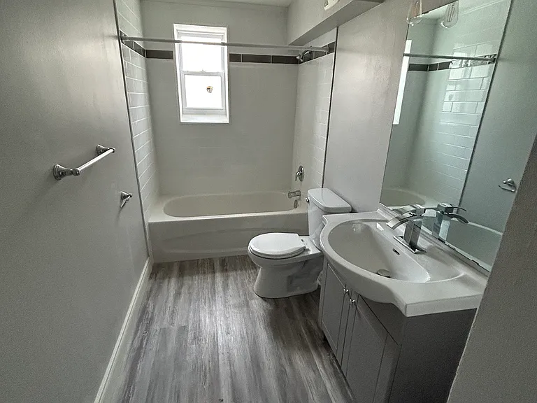 385 Melvin Ave #205 — Photo 5