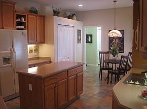Eat-in area