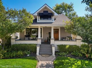 426 N Castell Ave, Rochester, MI 48307