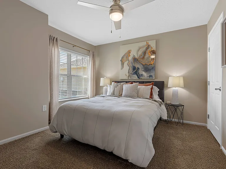 Redwood Grand Blanc — Photo 18