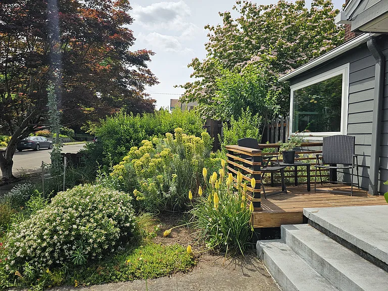 825 N Baldwin St — Photo 4