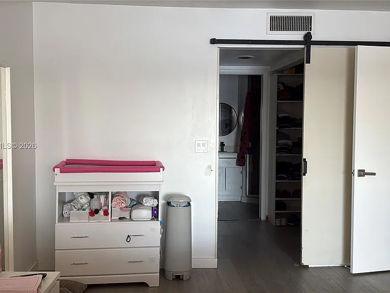 8308 N Coral Cir — Photo 14