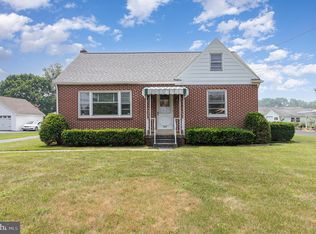 947 W Trindle Rd, Mechanicsburg, PA 17055