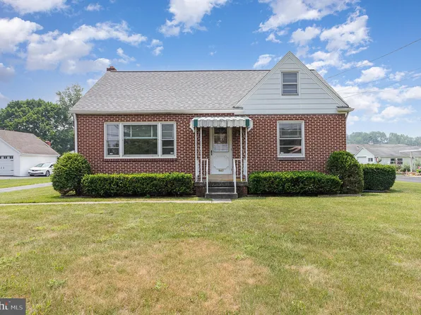 947 W Trindle Rd, Mechanicsburg, PA 17055