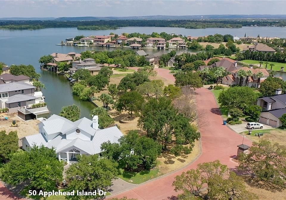 1st image of 50 Applehead Island Dr