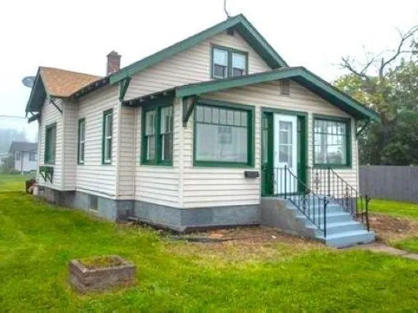 1923 N 28th St, Superior, WI 54880