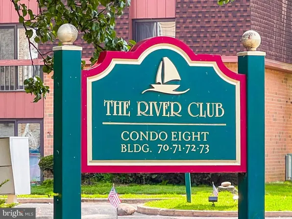 71204 Delaire Landing Rd #204, Philadelphia, PA 19114