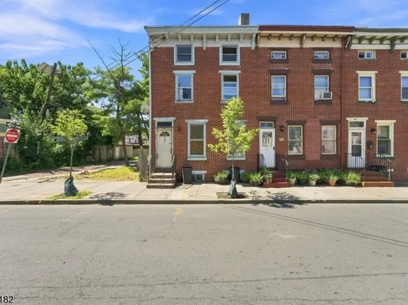 37 N Stockton St, Trenton City, NJ 08618