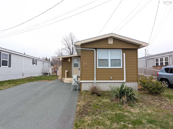 22 Cocoa St, Dartmouth, NS B2W 4W6