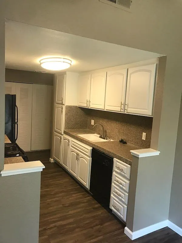 3 bed, 1660 sqft, $2,750 — Photo 3