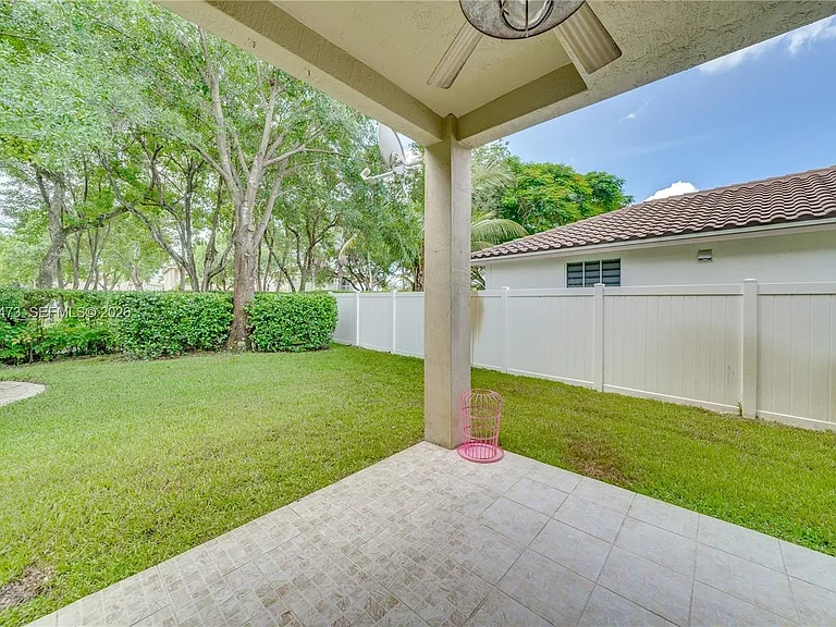 16500 SW 37th St — Photo 30