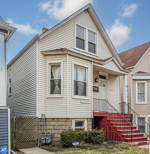 3404 N Kilbourn Ave, Chicago, IL, 60641