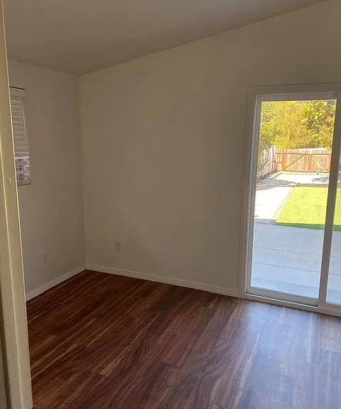 1420 Brookes Ave — Photo 13
