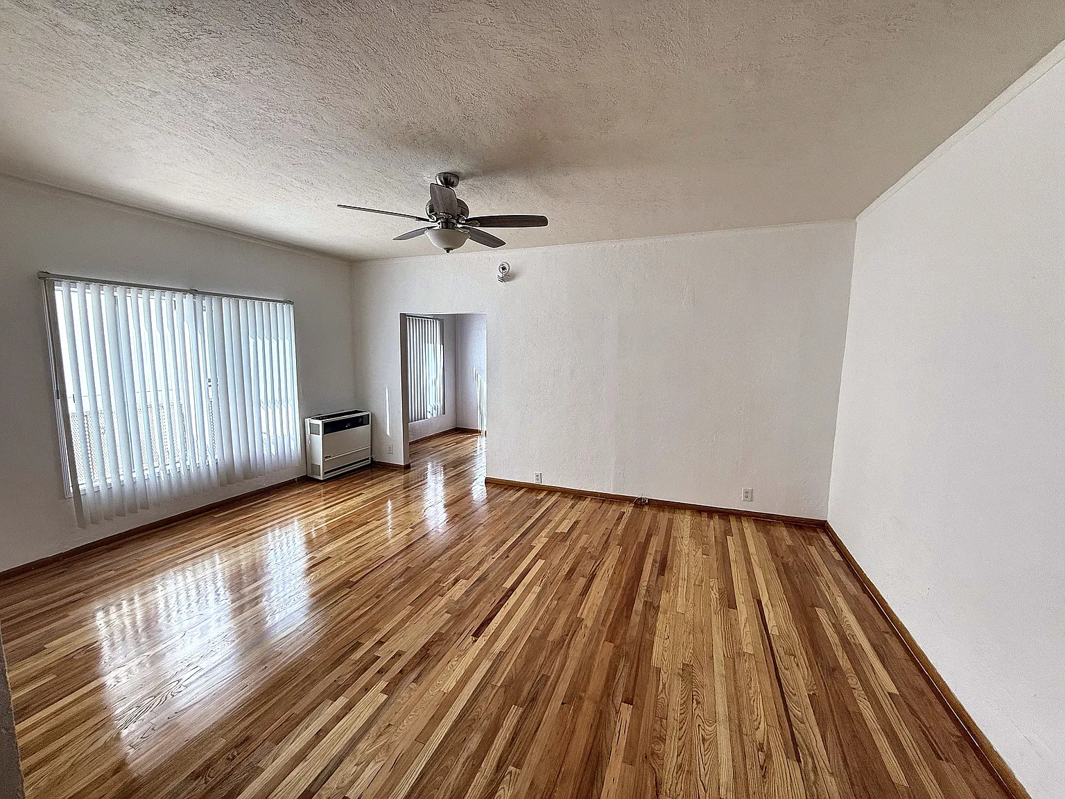 Studio, $1,695 — Photo 1