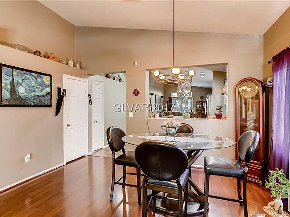 3rd image of 717 Brown Breeches Ave