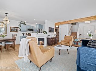 1070 Elk Run Ln APT 41, Jackson, WY 83001