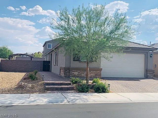 3 bed, 3.0 bath, 1761 sqft, $3,100 — Photo 4