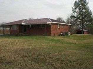 12120 Middleburg Dec Rd, Scotts Hill, TN 38374
