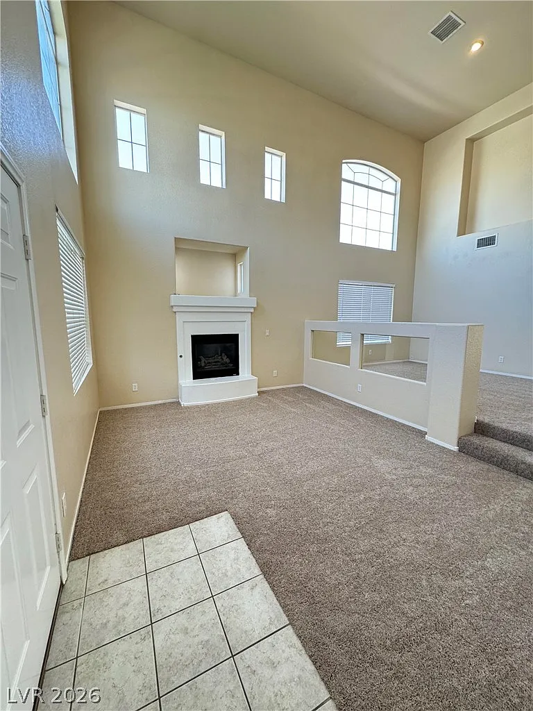 4 bed, 2.5 bath, 2523 sqft, $2,340 — Photo 4