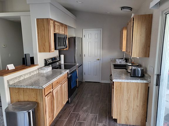 5th image of 3293 Tolteca Dr Unit A