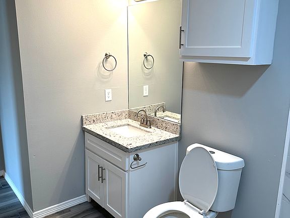 5th image of 324 Uva Ln #B