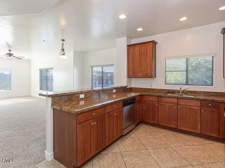 5450 E Deer Valley Dr #4198 — Photo 3