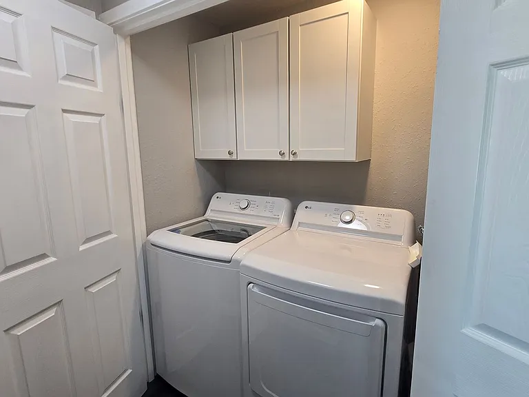 Whitman Park Apartments — Photo 36