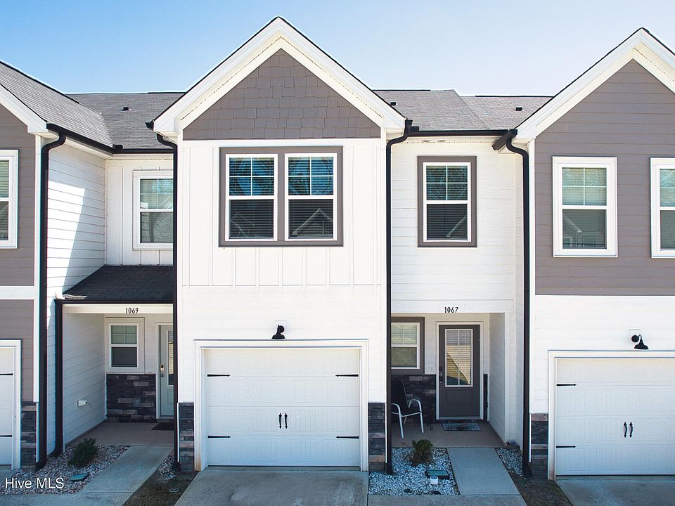 1st image of 1067 Linsmore Avenue