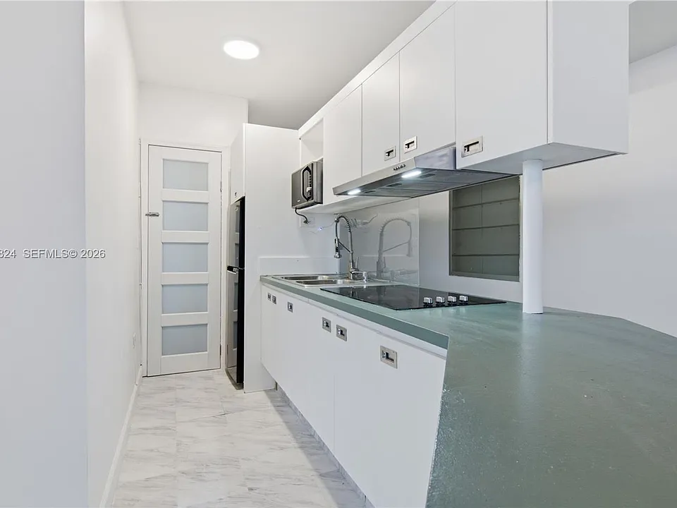801 Brickell Bay Dr #764L