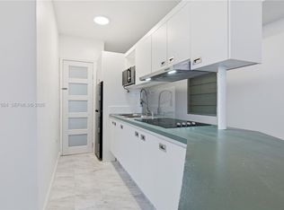 801 Brickell Bay Dr #764L, Miami, FL 33131
