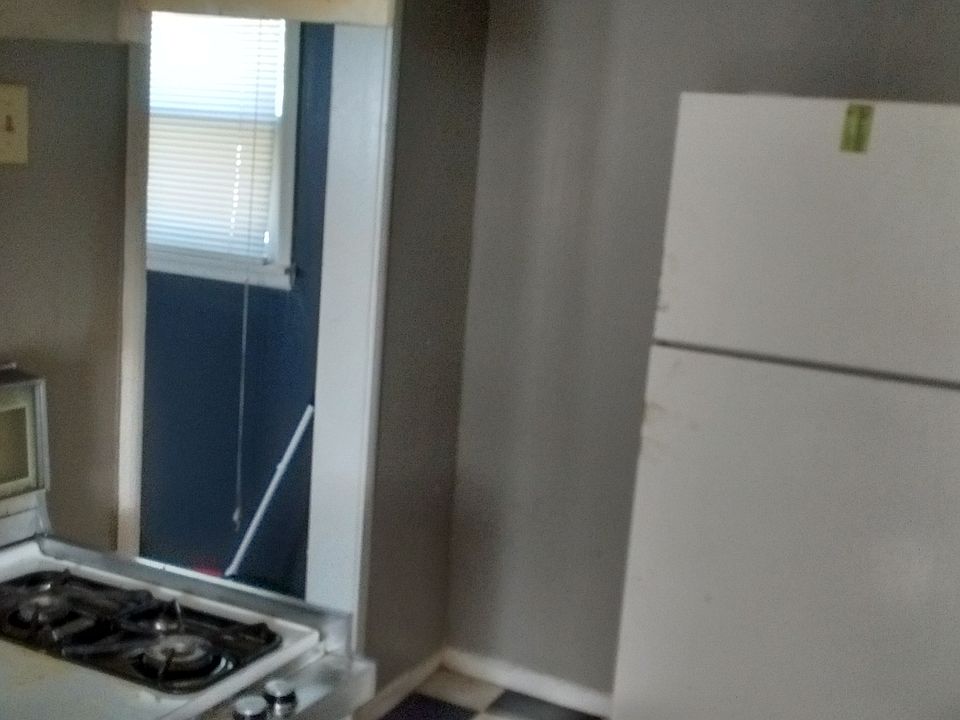2nd image of 3763 W 42nd Pl