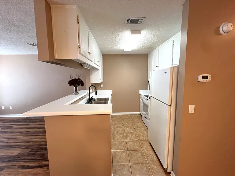161 S Springview Dr #1 — Photo 5