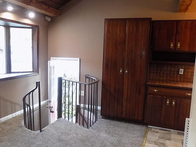 1060 Annapolis Ave — Photo 27