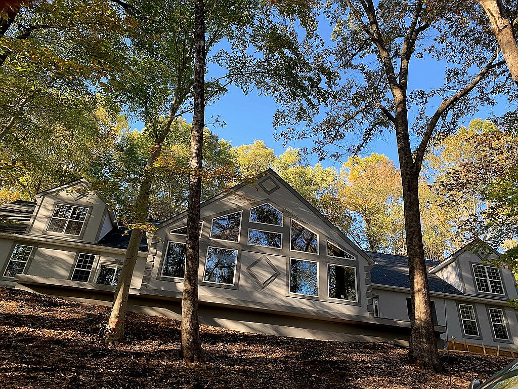 8635 Locust Grove Dr, Port Tobacco, MD 20677