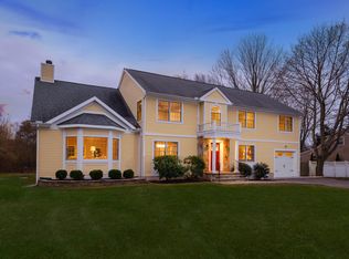 481 Orange Ave, Milford, CT 06461