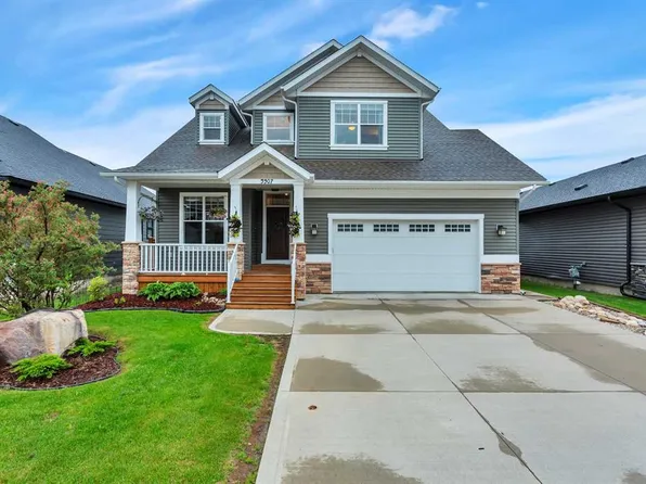 5907 N 67th Ave, Rocky Mountain House, AB T4T 1V6