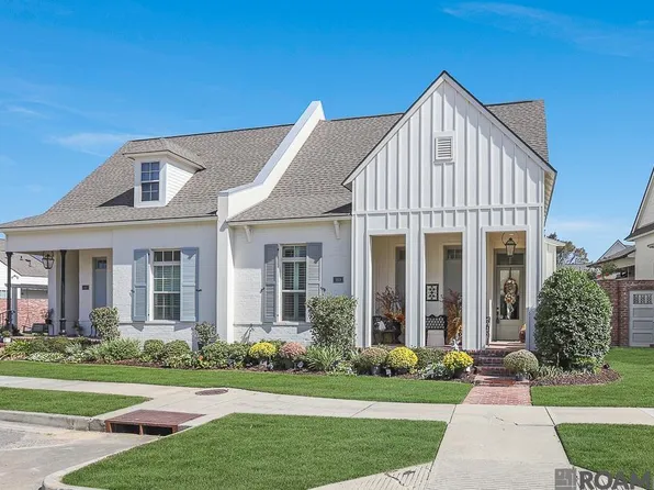 13221 Magnolia Square Dr, Baton Rouge, LA 70818