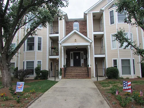 10240 Rose Meadow Ln Photo 1